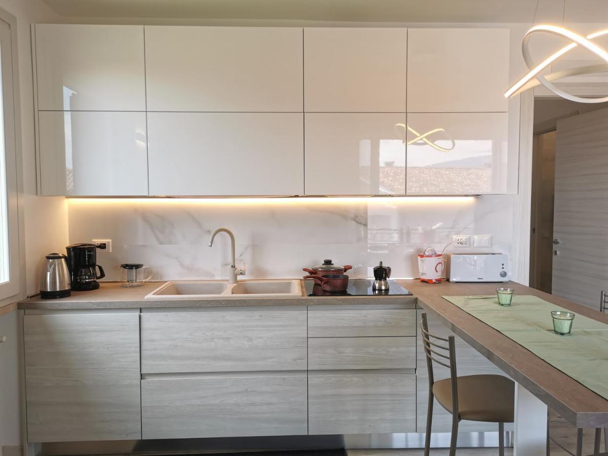 Casa Pina Apartment ติญญาเล ภายนอก รูปภาพ